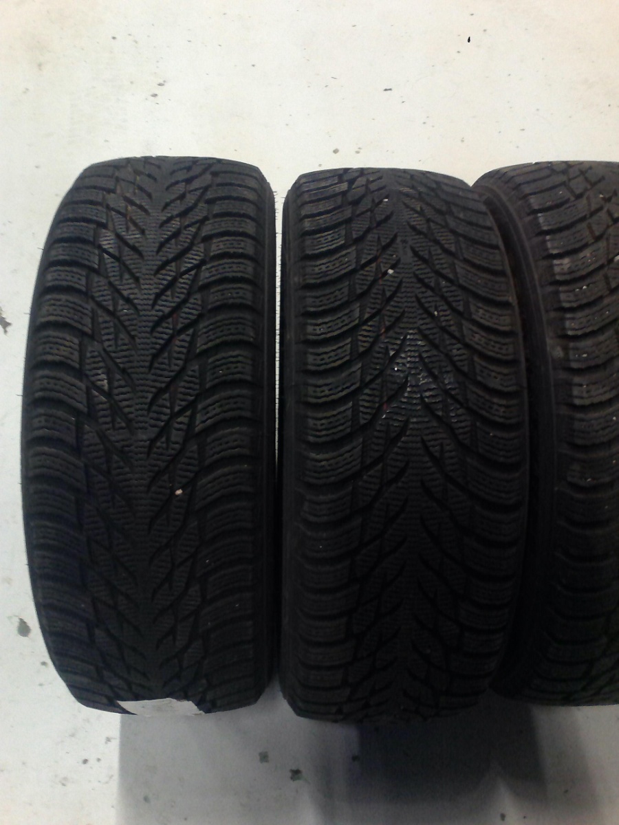 lamellrehv Nokian Hakkapeliitta R3