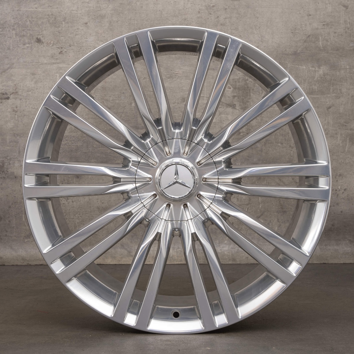 valuveljed Mercedes-Benz A2234014000/A2234014100 (S-Class W223/V223/Maybach Z223